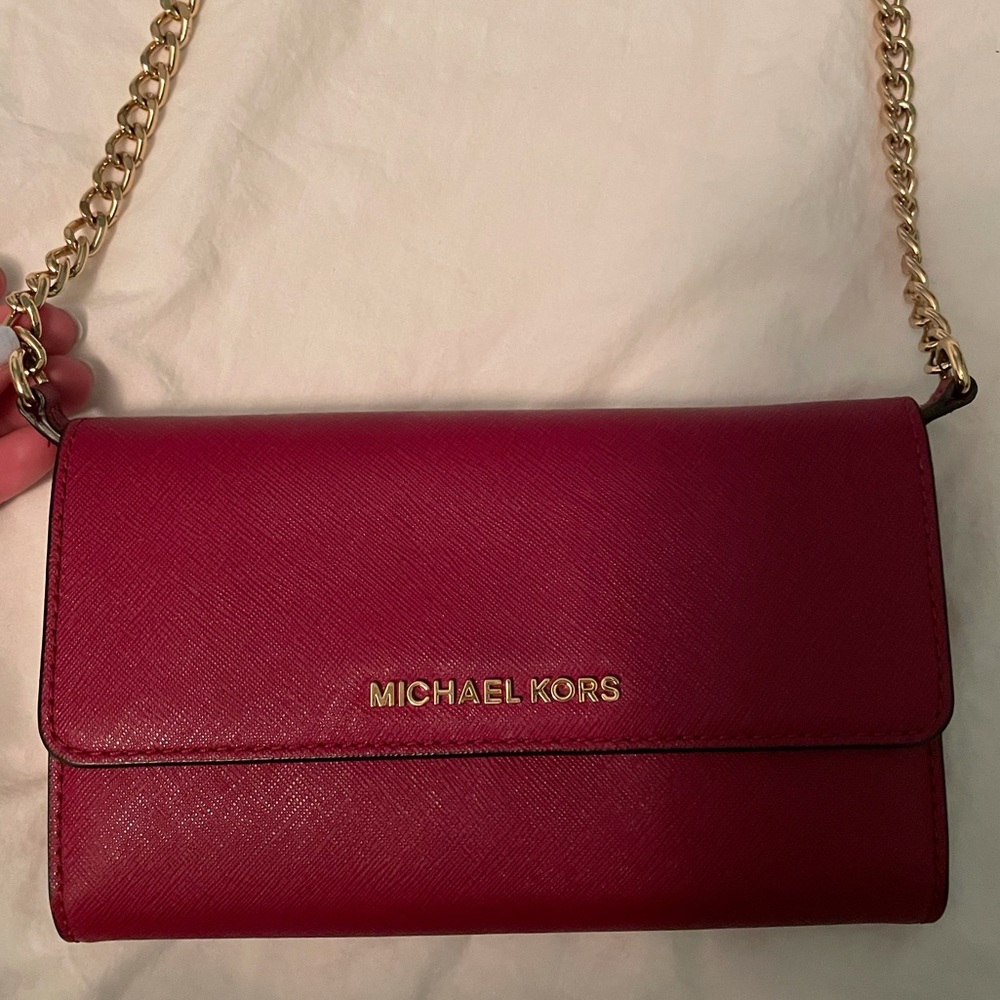 Michael Kors Jet Set Travel Crossbody Bag
